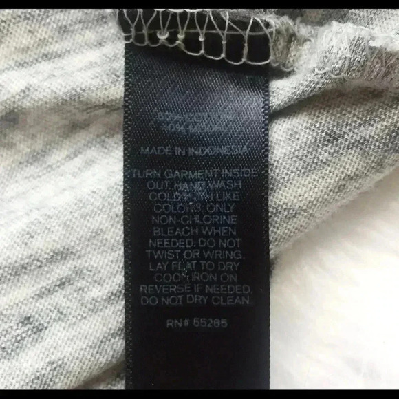 Express Sequin Tank Top - Picture 5 of 7